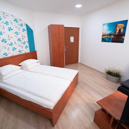 Seasons Design Rooms Budapest Bagian luar foto